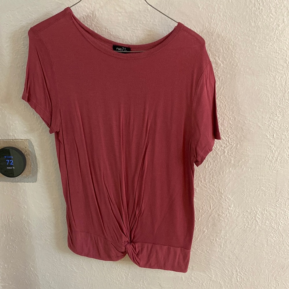Pink T shirt with front tie